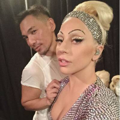 Lady Gaga: Glitzeraugenbrauen