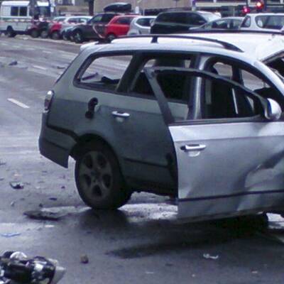 Auto explodiert mitten in Berlin