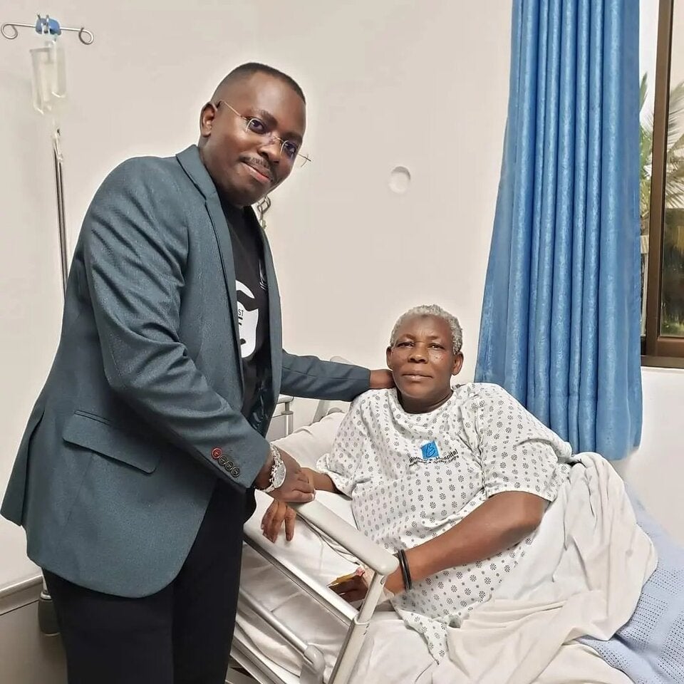 70-jährige Frau in Uganda brachte Zwillinge zur Welt