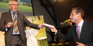 FP&Ouml; l&auml;dt Skandal-Autor ein