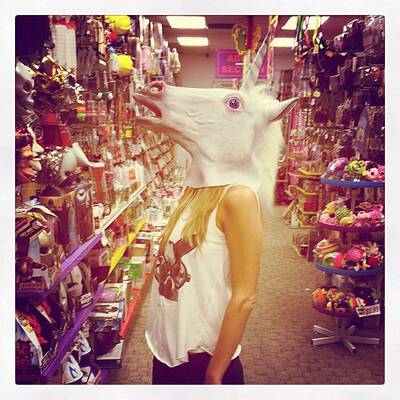 Paris Hilton im Halloween-Fieber