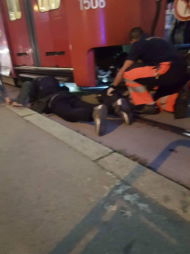 Unfall-Drama in Wien: Mann gerät zwischen Bim-Waggons