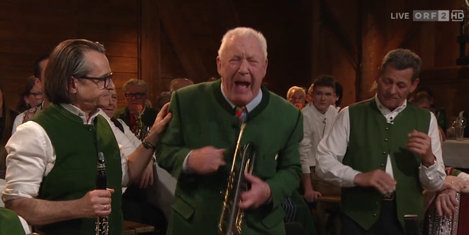 Schock-Moment: Hier bricht der Volksmusik-Star zusammen