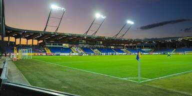 Nach Schimmel-Schock: Stadion-R&uuml;ckkehr f&uuml;r SKN-Teams
