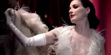 Der Cointreau-Spot mit sexy Dita Van Teese