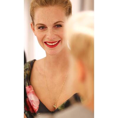 Poppy Delevingne shoppt in Wien