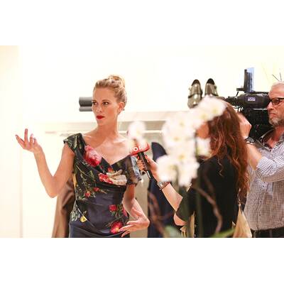 Poppy Delevingne shoppt in Wien