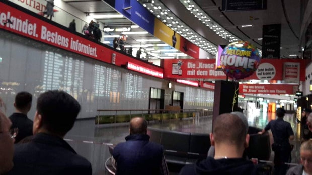 Verdächtiger Koffer: Halle am Flughafen gesperrt