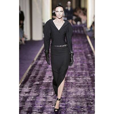 Atelier Versace: J.Lo in Rock & Kleid zugleich