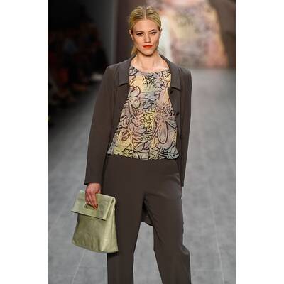 Larissa Marolt bei der Fashion Week Berlin