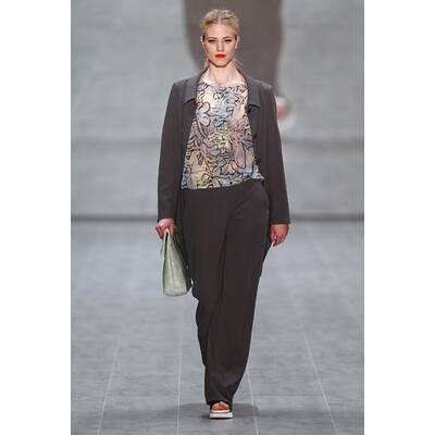 Larissa Marolt bei der Fashion Week Berlin