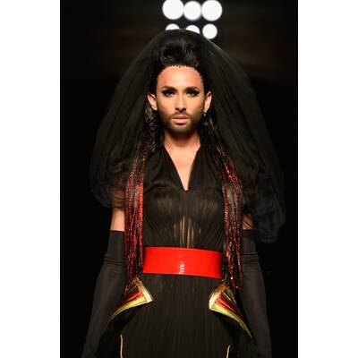 Conchita Wurst läuft für J.P. Gaultier