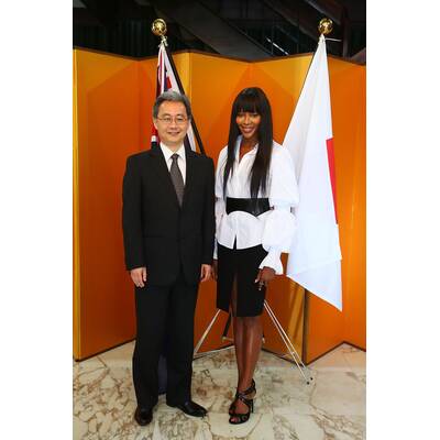 Naomi Campbell für Tsunami-Hilfe geehrt