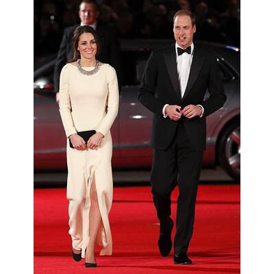 Kate glänz mit 'billigem' Modeschmuck 