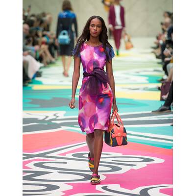 Burberry Prorsum: London Fashion Week SS15 