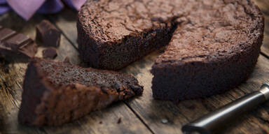 Dieser leckere Kuchen besteht nur aus drei Zutaten!