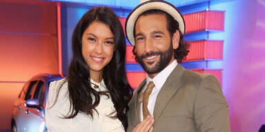 Rebecca Mir, Massimo Sinato