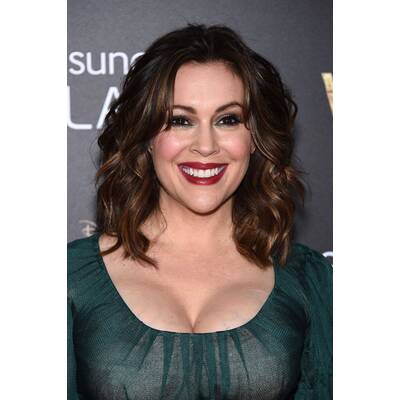 Alyssa Milanos Outfitdesaster