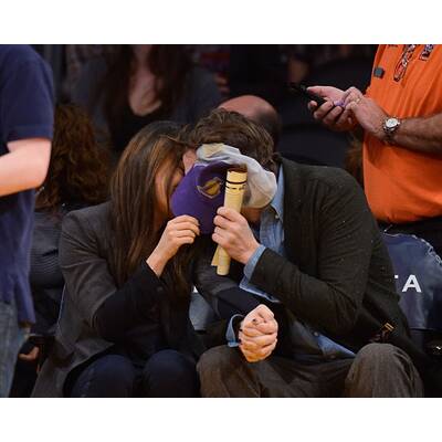 Ashton Kutcher & Mila Kunis: Kiss Cam bei den Lakers 