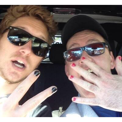 #paintyournailsforbruce