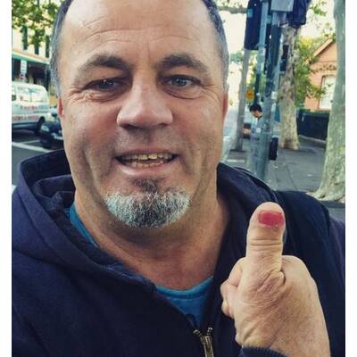 #paintyournailsforbruce