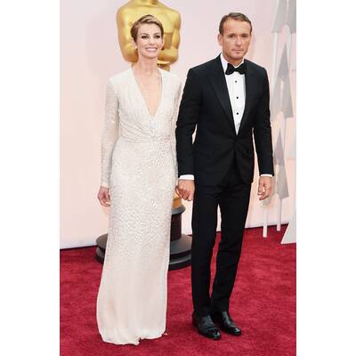 Lady Gaga in Alaia // Schmuck von Lorraine Schwartz & Keira Knightley in Valentino