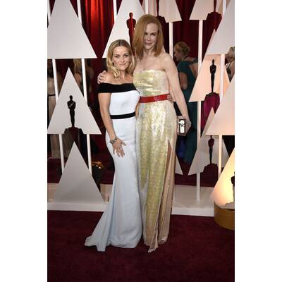 Lady Gaga in Alaia // Schmuck von Lorraine Schwartz & Keira Knightley in Valentino