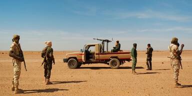 Szene aus in Niger ON THE BORDER über die Tuareg-Stadt Agadez