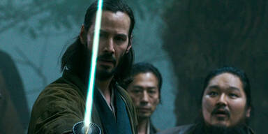 Keanu Reeves stürmt als Samurai Kinos