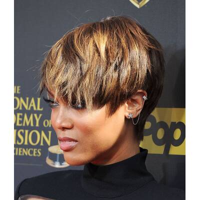 Chrissy Teigen vs. Tyra Banks