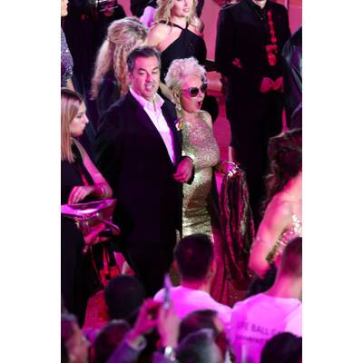 Die schönsten Promi-Looks vom Rosa Teppich 