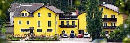 474x242-dasheubad_hotel