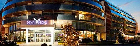 474x242-spirithotel_night