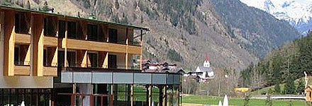 474x242-zedernklang1