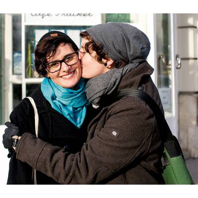 Stephanie S. (38) & Marlene B. (37), 1 Tochter (11) aus Marlenes 1. Ehe