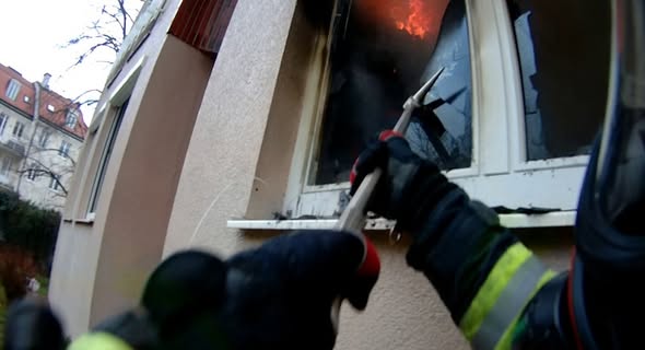 Feuer in Baden: Katzen und Menschen gerettet