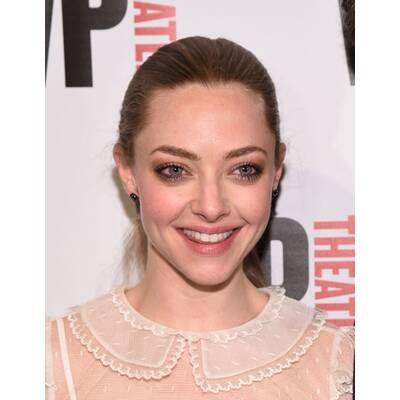 Amanda Seyfried im Oma-Look