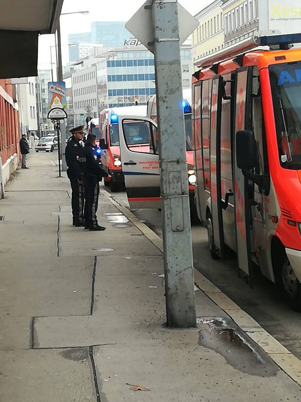 Chemie-Unfall in Wiener Firma: Mehrere Verletzte