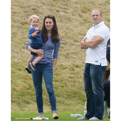 Herzogin Kate und Prinz George beim Polospiel 