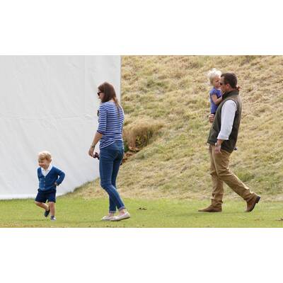 Herzogin Kate und Prinz George beim Polospiel 