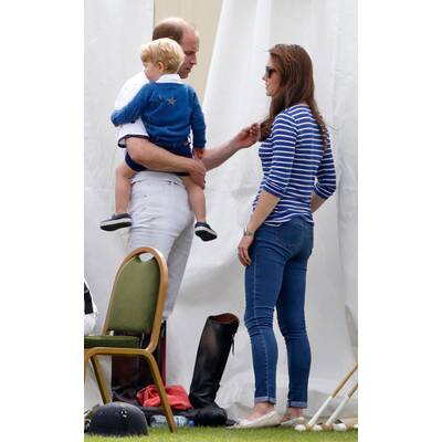 Herzogin Kate und Prinz George beim Polospiel 