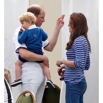 Herzogin Kate und Prinz George beim Polospiel 