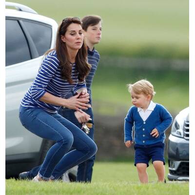 Herzogin Kate und Prinz George beim Polospiel 
