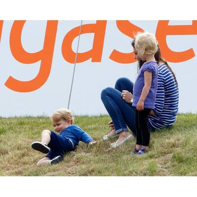 Herzogin Kate und Prinz George beim Polospiel 