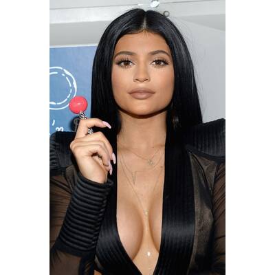 Kylie Jenner mit XXL-Dekolleté