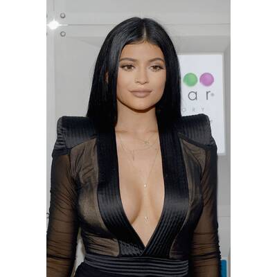 Kylie Jenner mit XXL-Dekolleté
