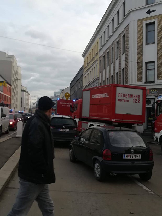 Chemie-Unfall in Wiener Firma: Mehrere Verletzte