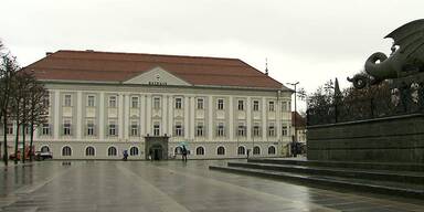 Stadtsenat begr&uuml;&szlig;t bald zwei neue Mitglieder.