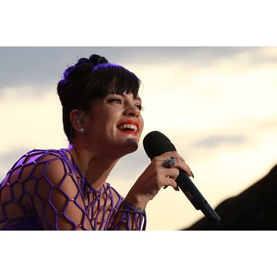 Lily Allens Outfitflop in Cannes