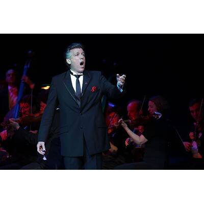 Gery Keszler, Ricky Martin & Co. beim Red Ribbon Konzert